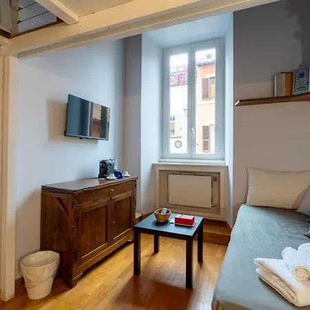 Trastevere - Strategic And Comfortable Loft Apartament Rzym